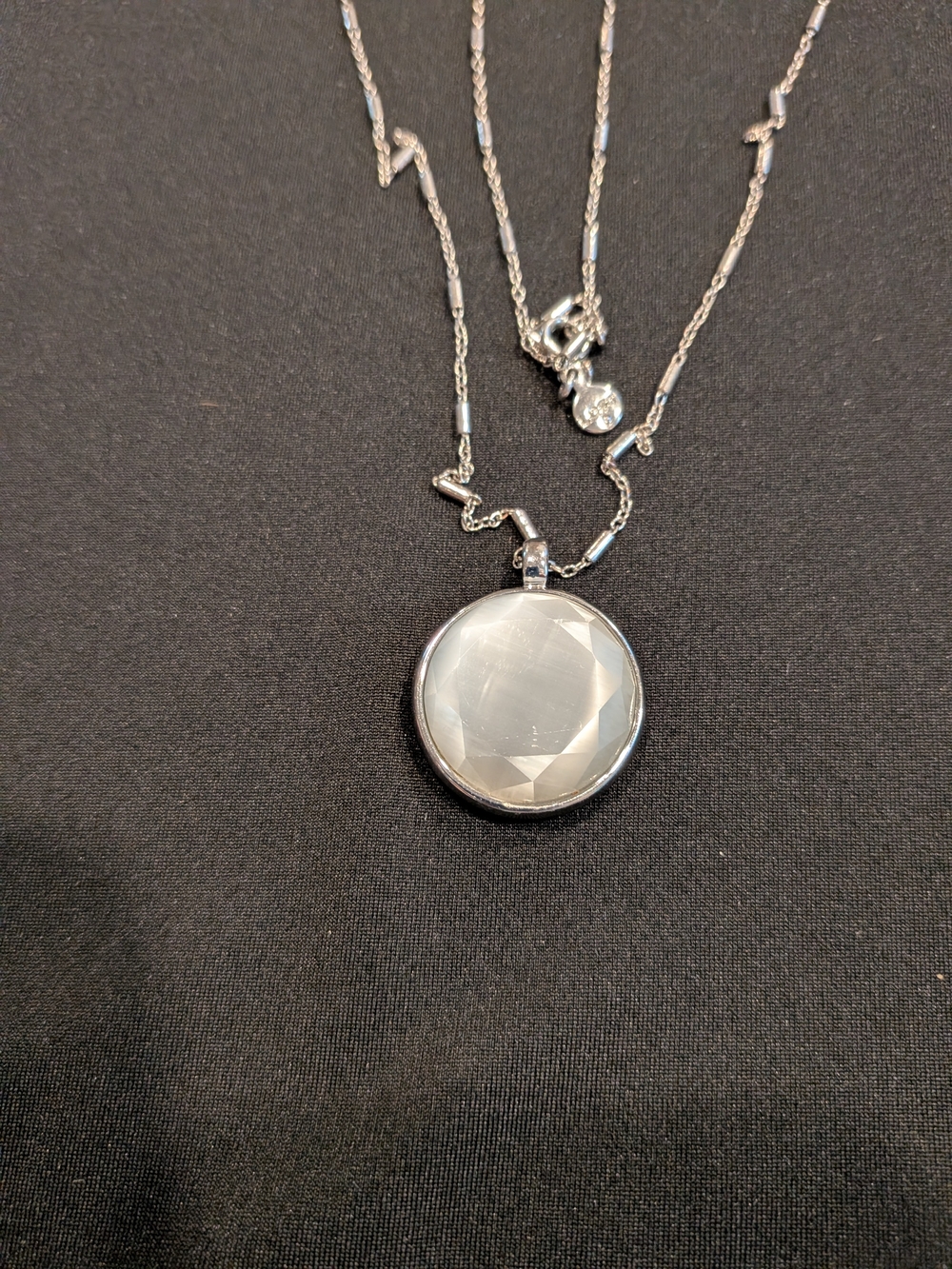 Vintage Silver-tone Moonstone Cabashon Pendant Necklace 16.5" - Women Jewelry